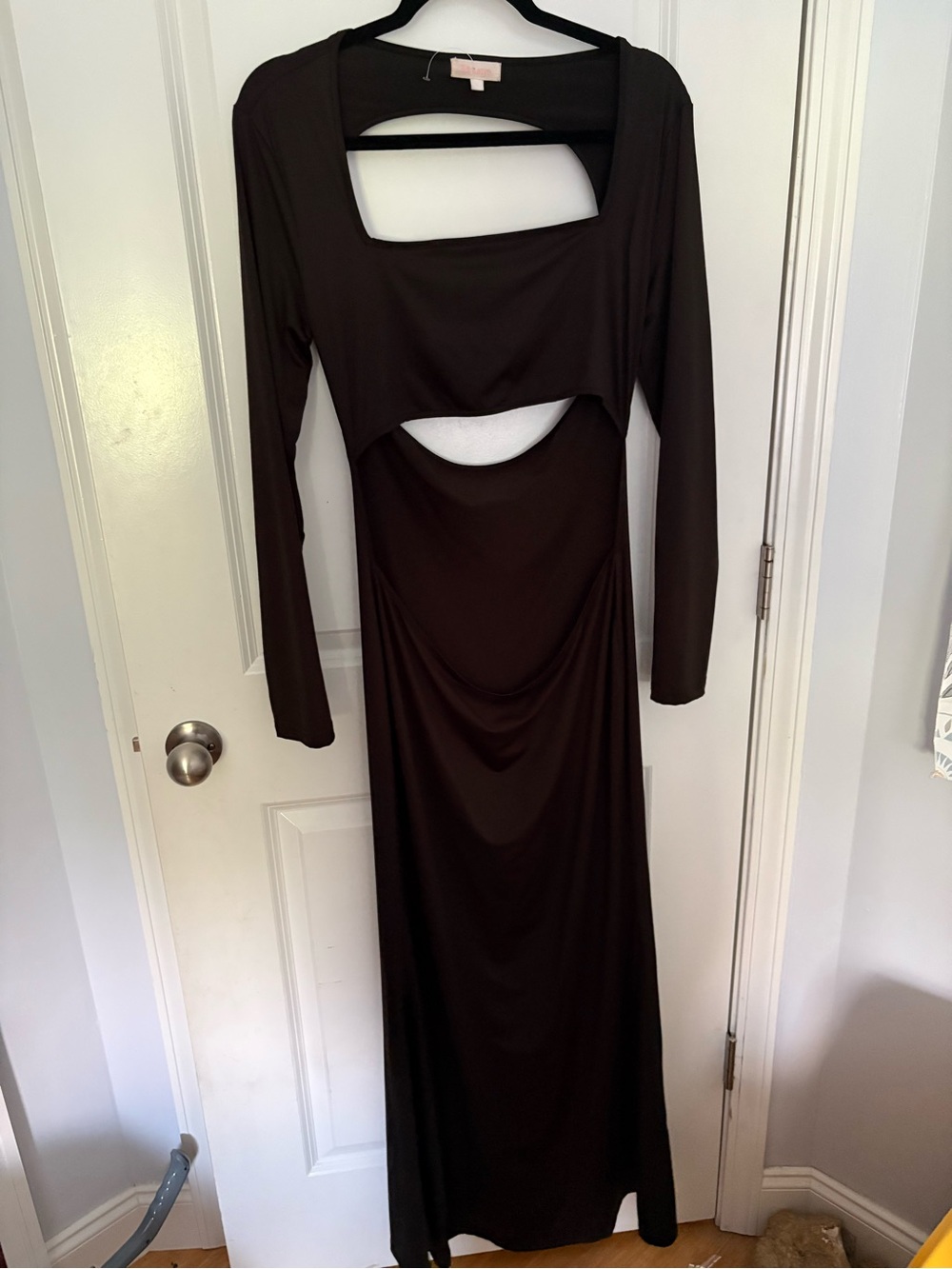Maternity Shoot Dress w/ Bump Cutout